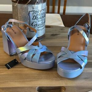 Torrid size 9W heels